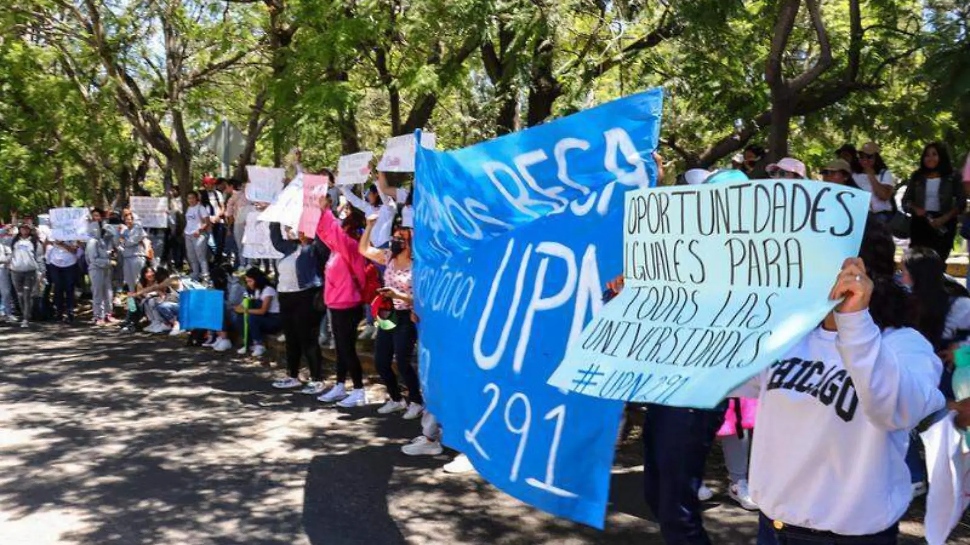 MArcha upn (2)